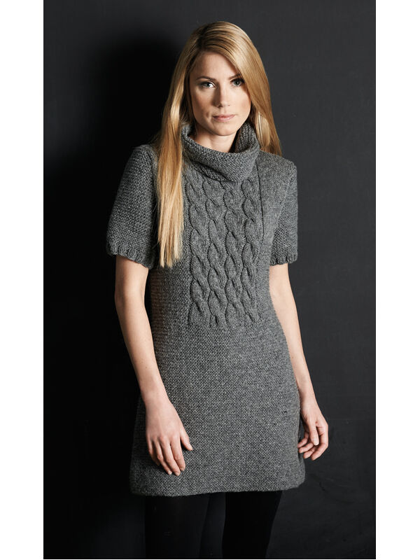 Lana Grossa ROBE AVEC UNE PARTIE TORSADÉE Alta Moda Alpaca