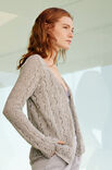 Lana Grossa CARDIGAN EN MOTIF CHEVRON AJOURÉ Ecopuno