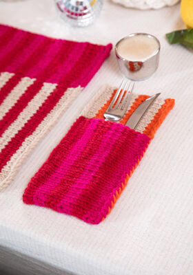 POCHETTE À COUVERTS 4 COULEURS Merino Cardato de FILATI Studio