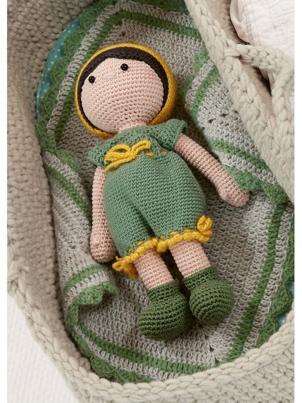 Lana Grossa POUPÉE AVEC SALOPETTE Cotone & Cool Wool Baby & Ecopuno