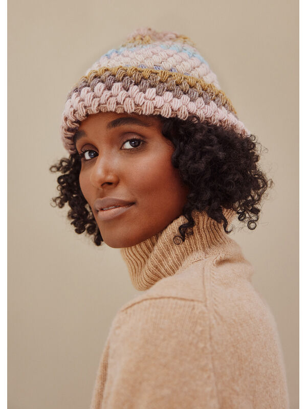 Lana Grossa BONNET AVEC DES NOPES Gomitolo Arte