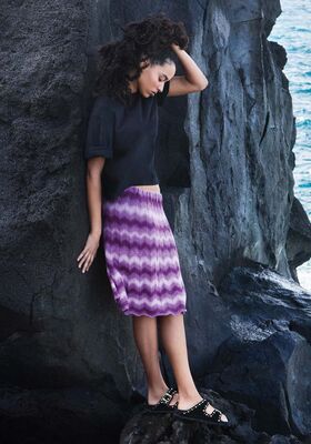 JUPE A MOTIF CHEVRONS Gomitolo Tono de Lana Grossa