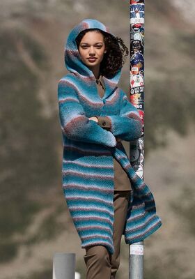 MANTEAU À CAPUCHE Gomitolo Gala de Lana Grossa