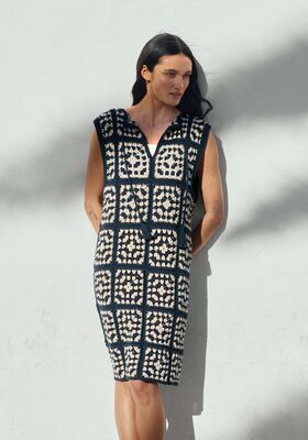 ROBE A MOTIFS CARRES Elastico de Lana Grossa