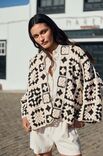 Lana Grossa VESTE EN MOTIFS CARRES Campo