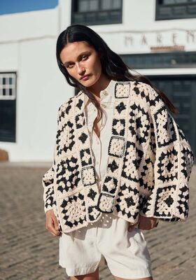 VESTE EN MOTIFS CARRES Campo de Lana Grossa