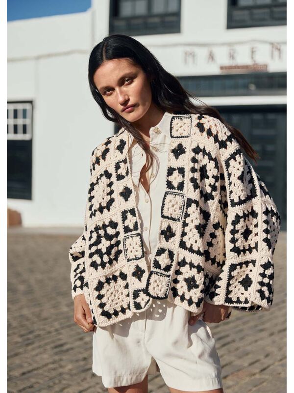 Lana Grossa VESTE EN MOTIFS CARRES Campo