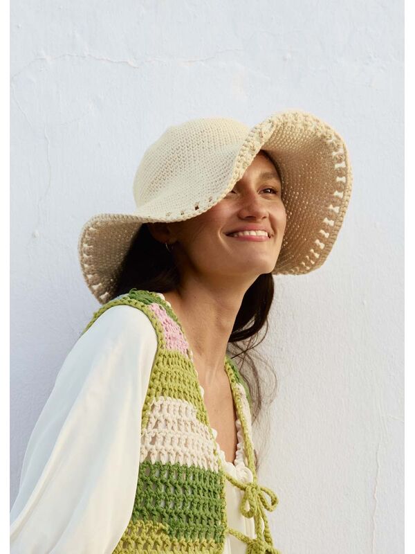Lana Grossa CHAPEAU EN MAILLES SERREES AVEC BORD Natural Cotton