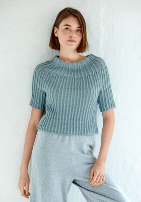 PULL AVEC UNE PATTE RONDE Cool Wool de Lana Grossa