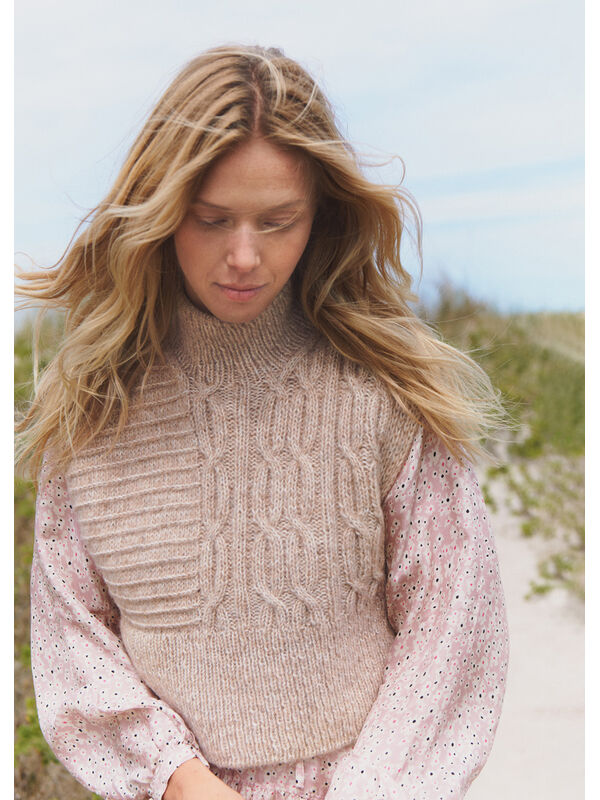 Lana Grossa PULL EN MOTIF TORSADÉ Natural Alpaca Pelo