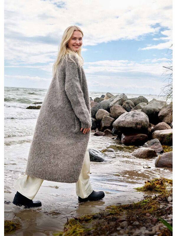 Lana Grossa MANTEAU Natural Alpaca Lungo