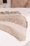 Lana Grossa COUVERTURE AUX MOTIFS ET MATIÈRES VARIÉS Alta Moda Alpaca, Pelliccia, Basta & Orsetto Moulinè