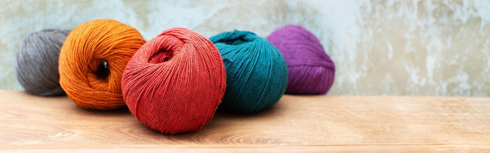 Fils de haute qualité pour tricoter, crocheter et feutrer Fils Lana Grossa