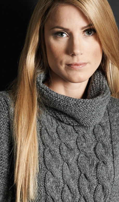 Lana Grossa ROBE AVEC UNE PARTIE TORSADÉE Alta Moda Alpaca