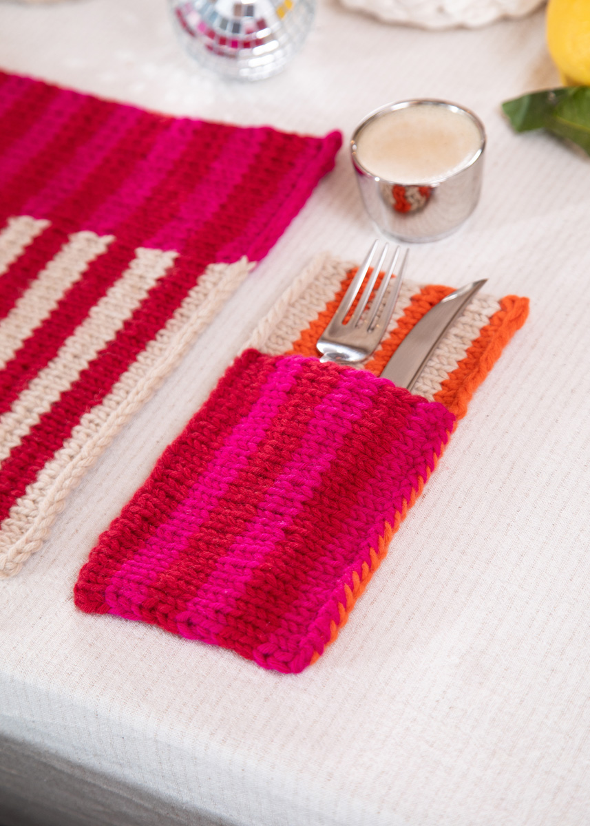 POCHETTE À COUVERTS 4 COULEURS Merino Cardato de FILATI Studio