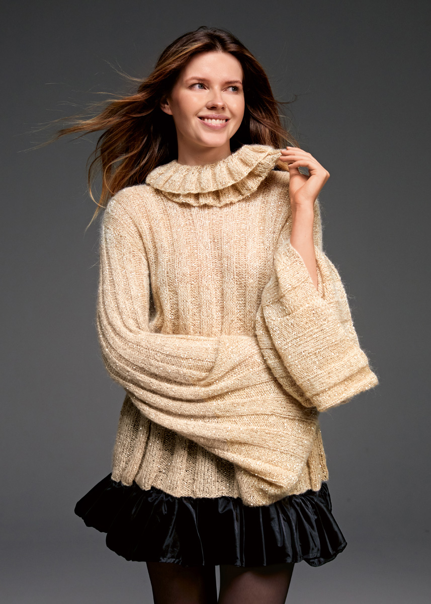 PULL AVEC UN COL ÉCHARPE TUBE Setasuri & Glamour de Lana Grossa