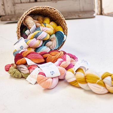 Hand-dyed <br> fils